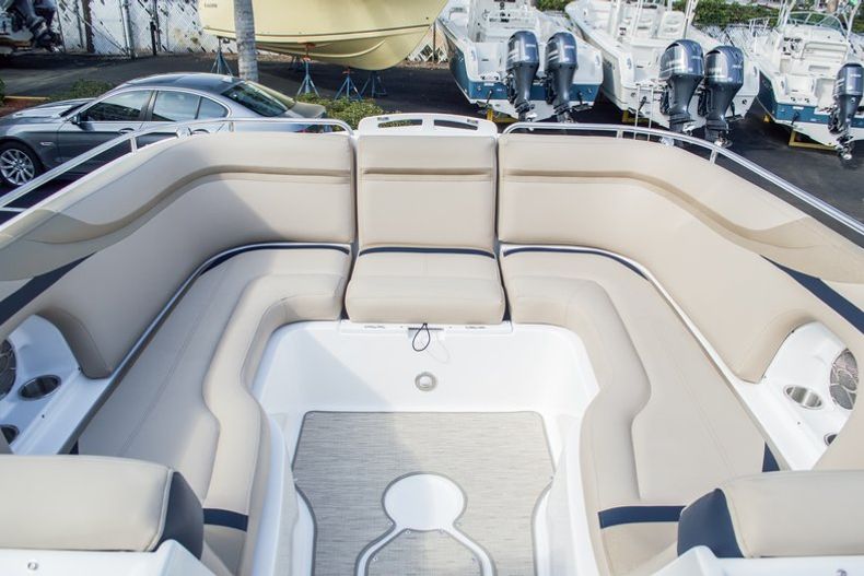 Thumbnail 52 for New 2015 Hurricane SunDeck SD 2486 OB boat for sale in West Palm Beach, FL