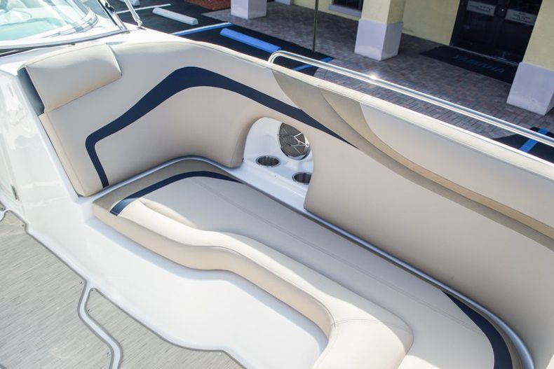 Thumbnail 58 for New 2015 Hurricane SunDeck SD 2486 OB boat for sale in West Palm Beach, FL