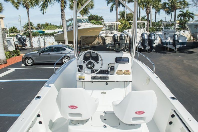 Thumbnail 13 for Used 2001 Sailfish 198 Center Console boat for sale in West Palm Beach, FL