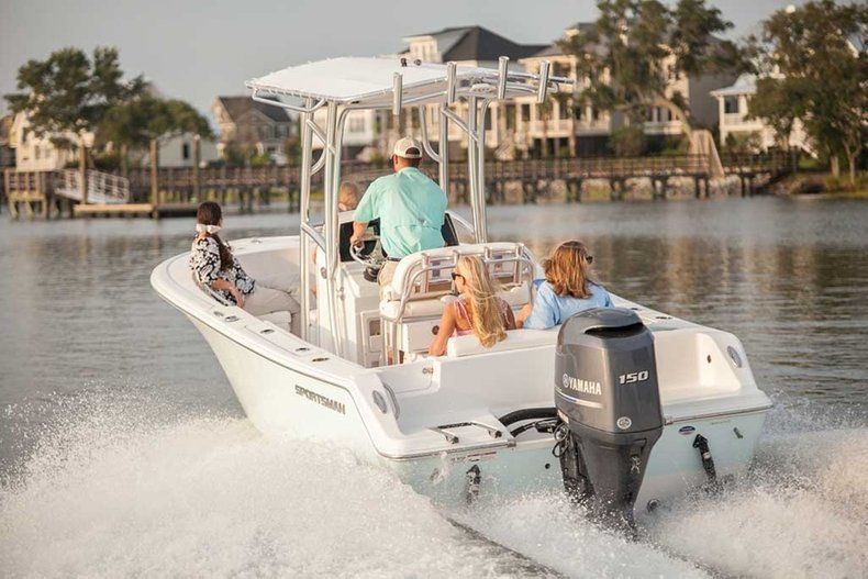 Thumbnail 6 for New 2015 Sportsman Open 212 Center Console boat for sale in Miami, FL