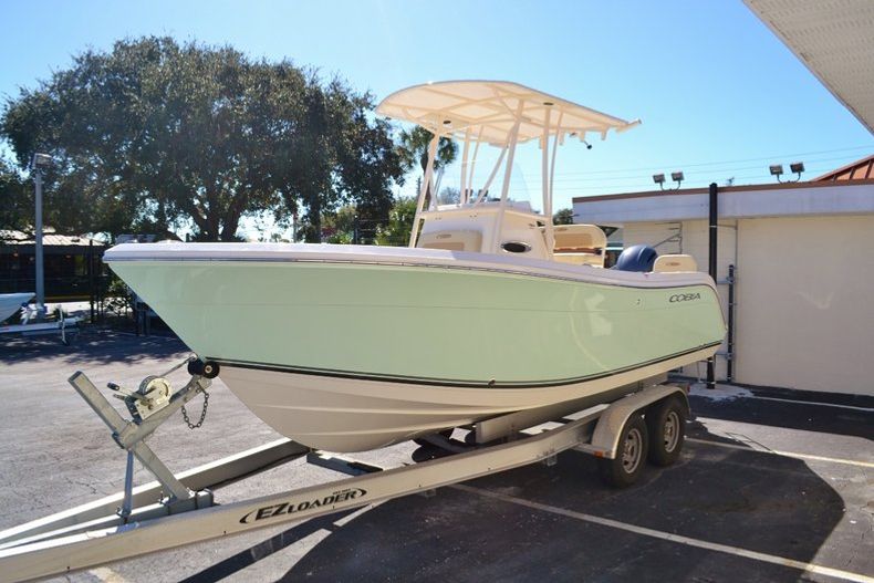 Thumbnail 3 for New 2016 Cobia 217 Center Console boat for sale in Vero Beach, FL