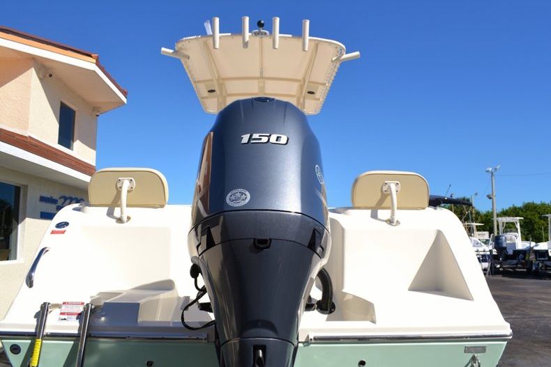 Thumbnail 5 for New 2016 Cobia 217 Center Console boat for sale in Vero Beach, FL