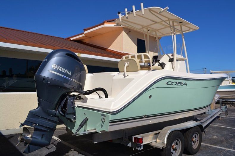 Thumbnail 6 for New 2016 Cobia 217 Center Console boat for sale in Vero Beach, FL