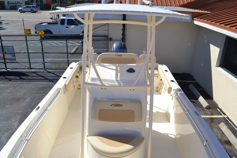 Thumbnail 15 for New 2016 Cobia 217 Center Console boat for sale in Vero Beach, FL