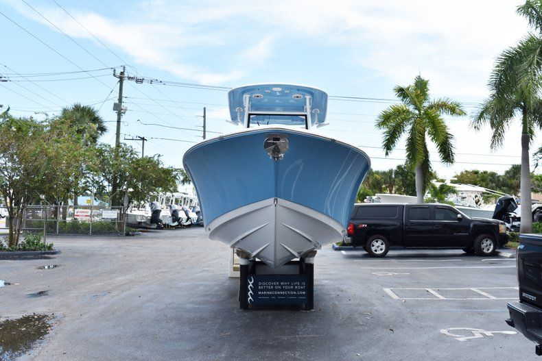 Thumbnail 2 for New 2019 Sportsman Open 282 Center Console boat for sale in West Palm Beach, FL