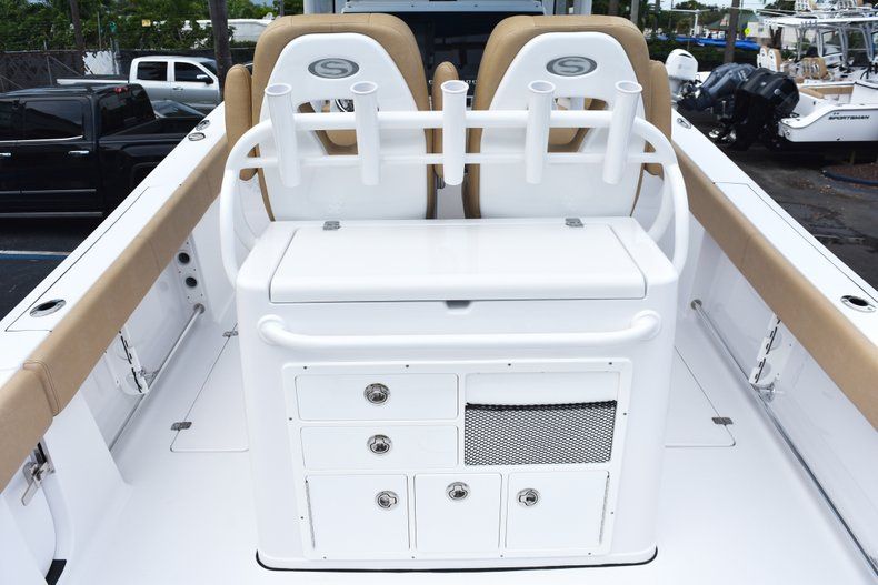 Thumbnail 14 for New 2019 Sportsman Open 282 Center Console boat for sale in West Palm Beach, FL