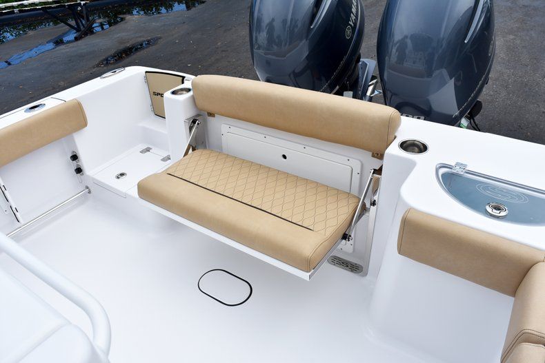 Thumbnail 20 for New 2019 Sportsman Open 282 Center Console boat for sale in West Palm Beach, FL
