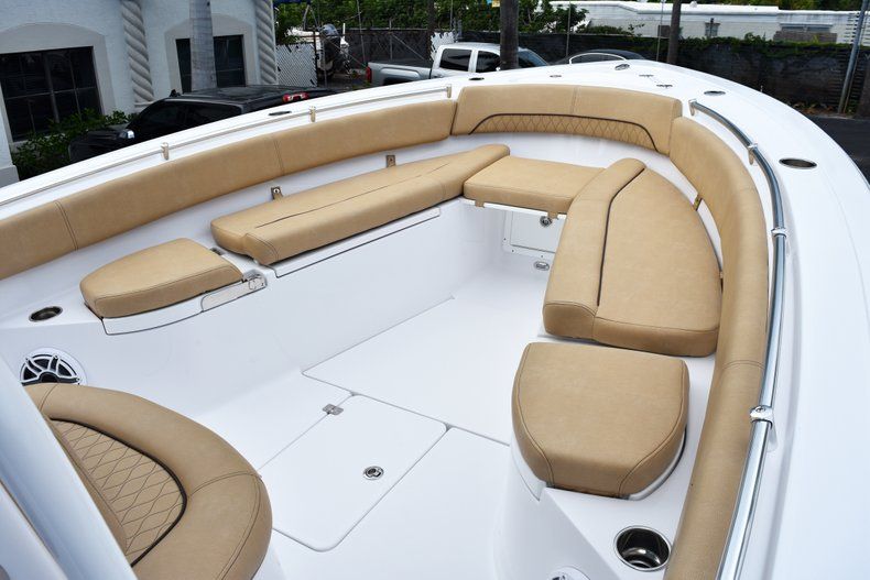 Thumbnail 66 for New 2019 Sportsman Open 282 Center Console boat for sale in West Palm Beach, FL