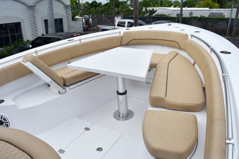 Thumbnail 73 for New 2019 Sportsman Open 282 Center Console boat for sale in West Palm Beach, FL