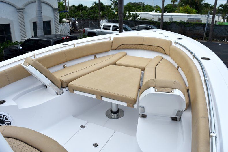 Thumbnail 84 for New 2019 Sportsman Open 282 Center Console boat for sale in West Palm Beach, FL