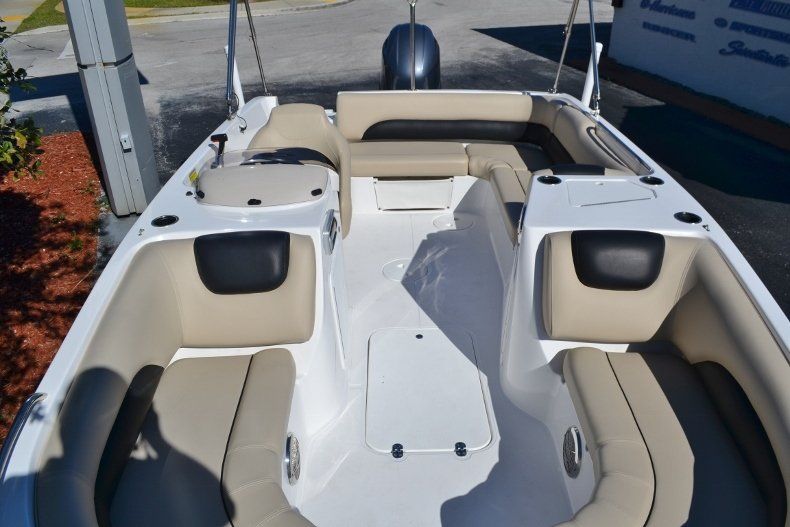 Thumbnail 14 for Used 2015 Hurricane 188 SunDeck Sport OB boat for sale in Vero Beach, FL