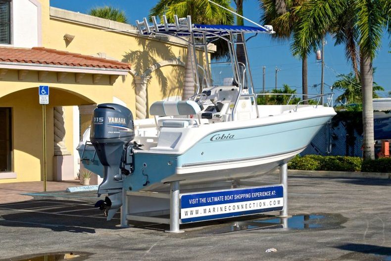 Thumbnail 7 for Used 2004 Cobia 194 Center Console boat for sale in West Palm Beach, FL