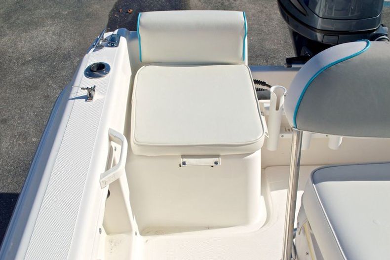 Thumbnail 16 for Used 2004 Cobia 194 Center Console boat for sale in West Palm Beach, FL