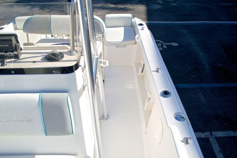 Thumbnail 45 for Used 2004 Cobia 194 Center Console boat for sale in West Palm Beach, FL