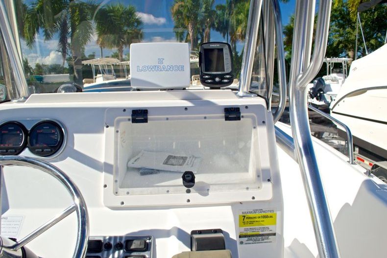 Thumbnail 37 for Used 2004 Cobia 194 Center Console boat for sale in West Palm Beach, FL