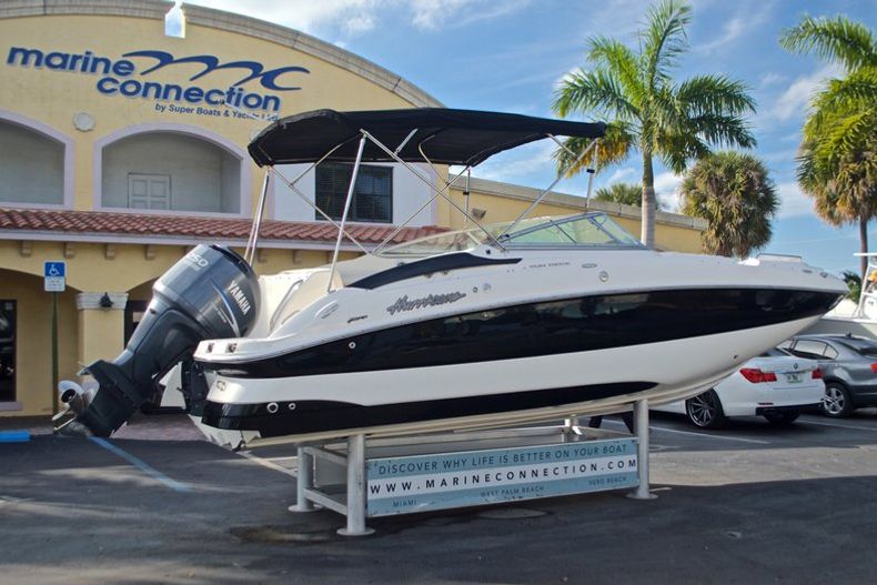 Thumbnail 8 for Used 2007 Hurricane SunDeck SD 2400 OB boat for sale in West Palm Beach, FL