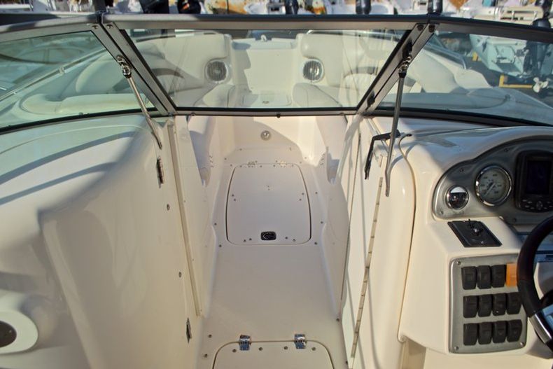 Thumbnail 38 for Used 2007 Hurricane SunDeck SD 2400 OB boat for sale in West Palm Beach, FL