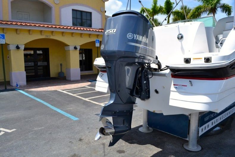 Image 11 for 2013 Hurricane SunDeck SD 2400 OB in West Palm Beach, FL