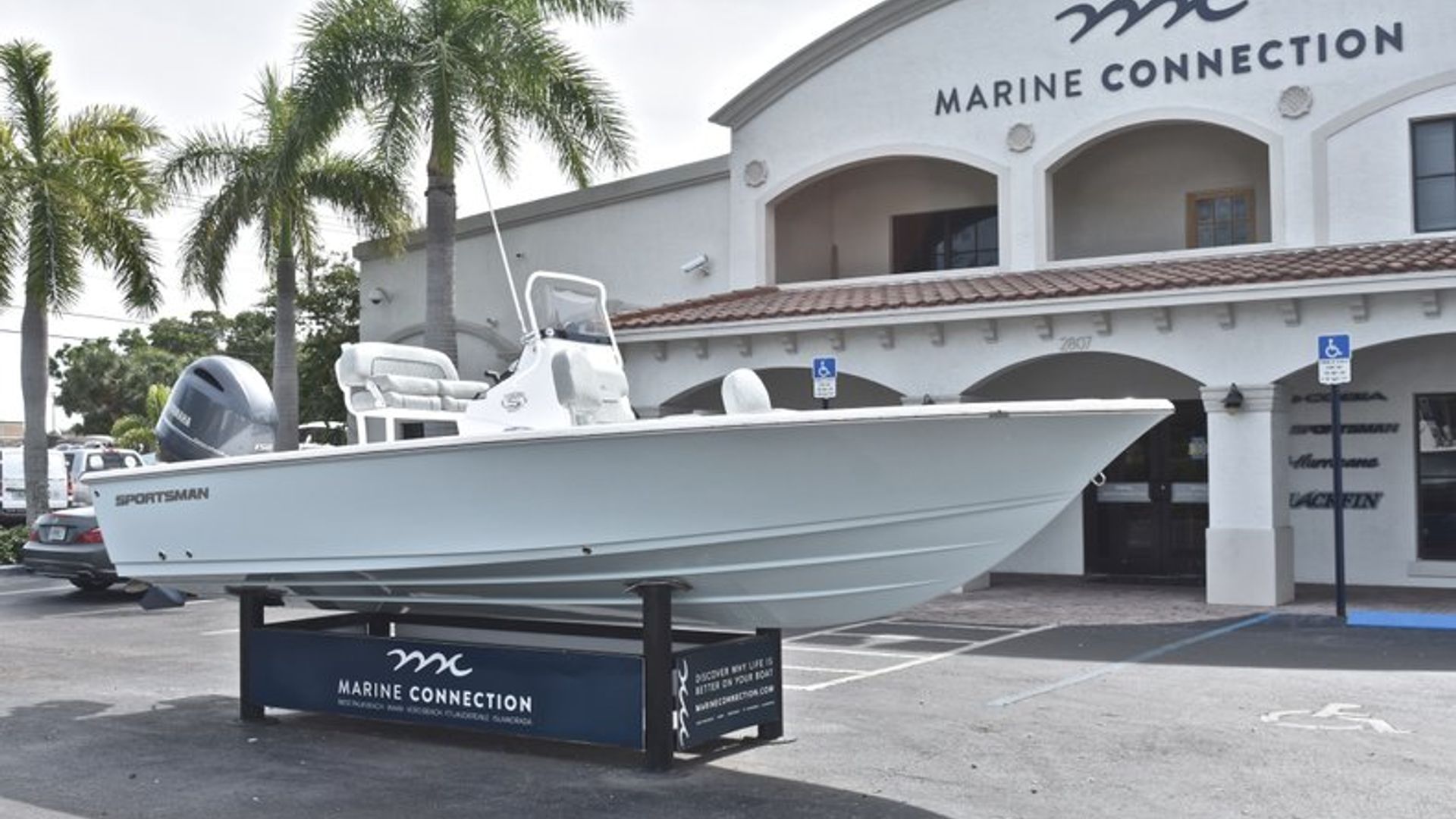 New 2019 Sportsman Masters 207 Bay Boat #A100 image 2