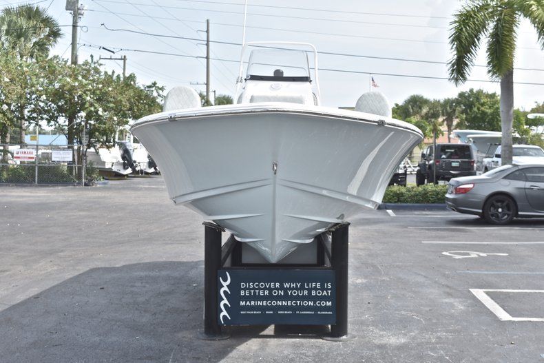 Thumbnail 2 for New 2019 Sportsman Masters 207 Bay Boat boat for sale in Vero Beach, FL