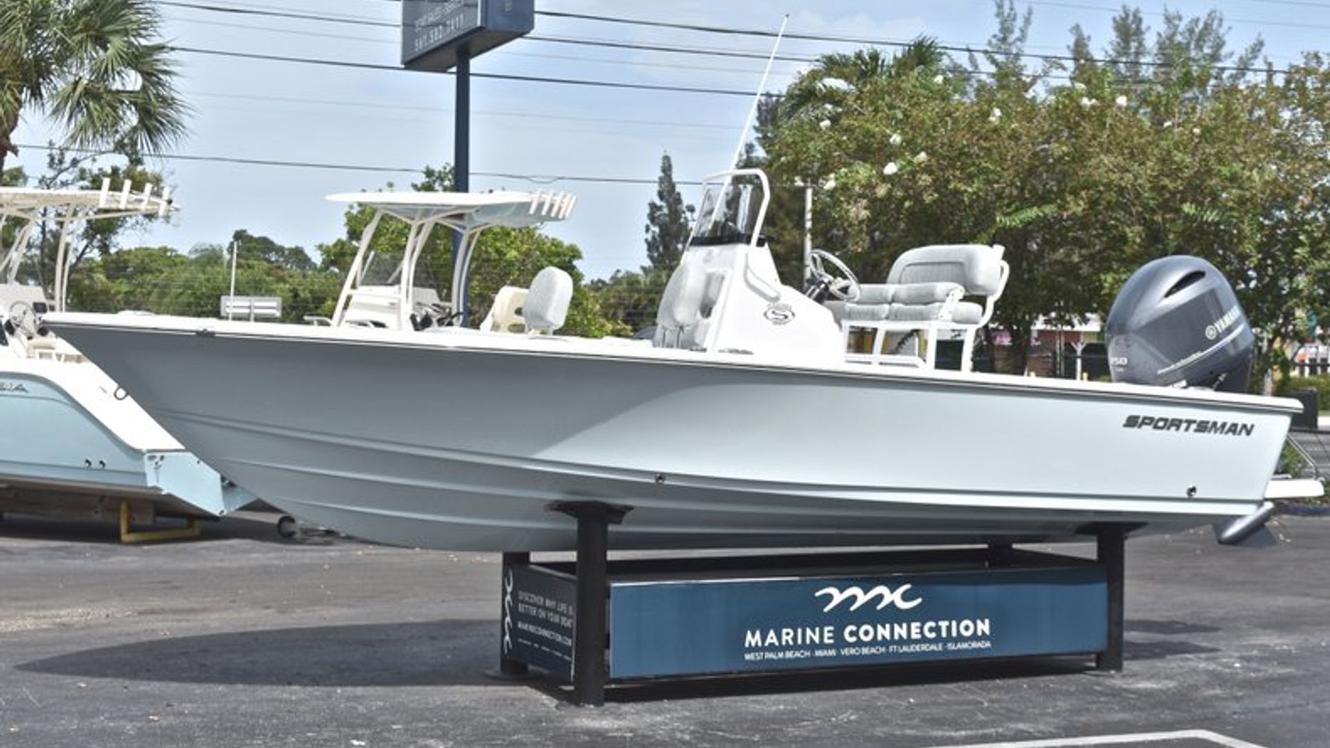 New 2019 Sportsman Masters 207 Bay Boat #A100 image 4