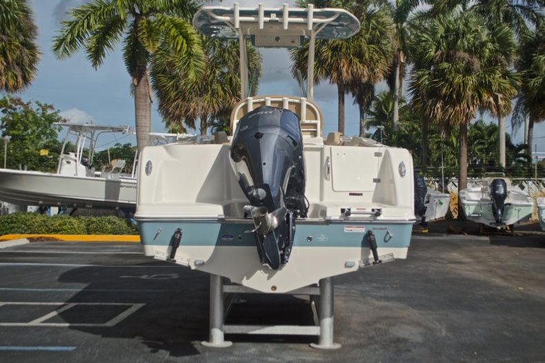 Thumbnail 6 for New 2017 Sailfish 236 CC Center Conosle boat for sale in West Palm Beach, FL