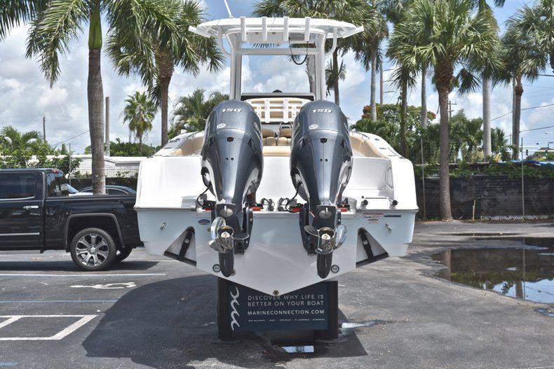 Thumbnail 6 for New 2019 Sportsman Open 252 Center Console boat for sale in West Palm Beach, FL