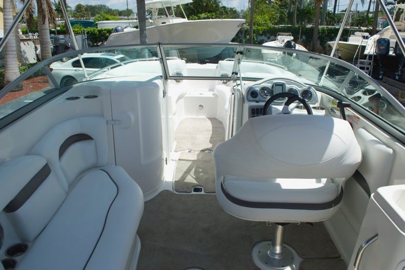 Thumbnail 6 for Used 2012 Hurricane SunDeck SD 2200 OB boat for sale in West Palm Beach, FL