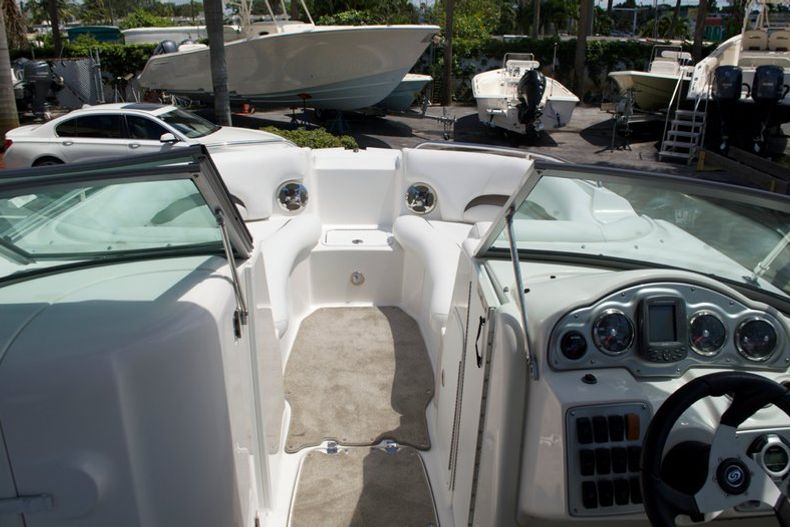 Thumbnail 13 for Used 2012 Hurricane SunDeck SD 2200 OB boat for sale in West Palm Beach, FL