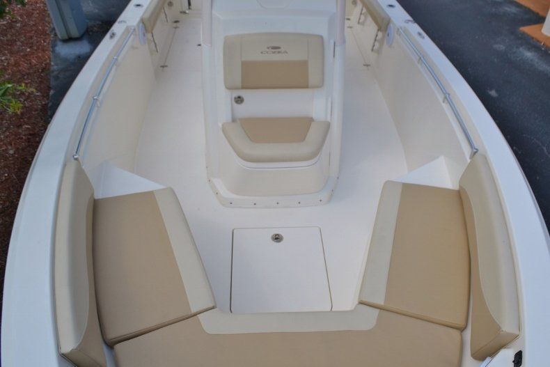 Thumbnail 20 for New 2018 Cobia 240 CC Center Console boat for sale in Fort Lauderdale, FL