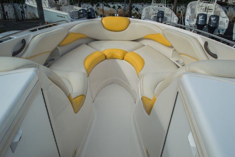 Thumbnail 12 for Used 2002 Monterey 2985 Bowrider boat for sale in West Palm Beach, FL