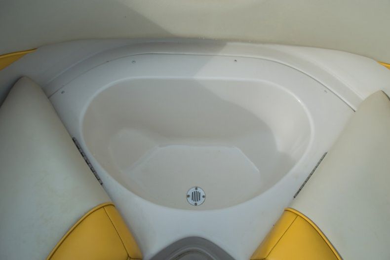 Thumbnail 17 for Used 2002 Monterey 2985 Bowrider boat for sale in West Palm Beach, FL
