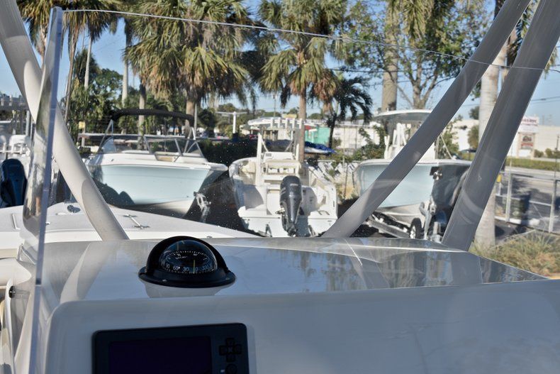 Thumbnail 20 for New 2018 Cobia 220 Center Console boat for sale in Islamorada, FL