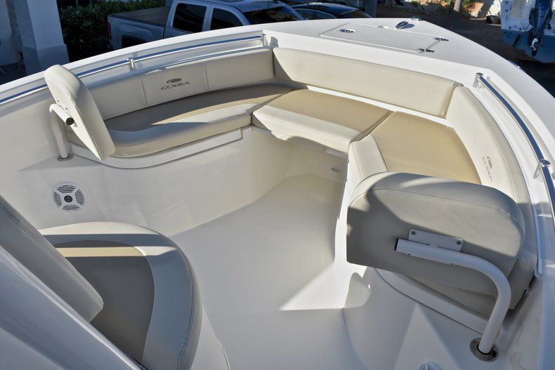 Thumbnail 29 for New 2018 Cobia 220 Center Console boat for sale in Islamorada, FL