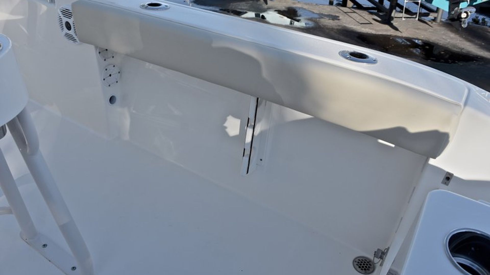 New 2018 Cobia 220 Center Console #X075 image 13