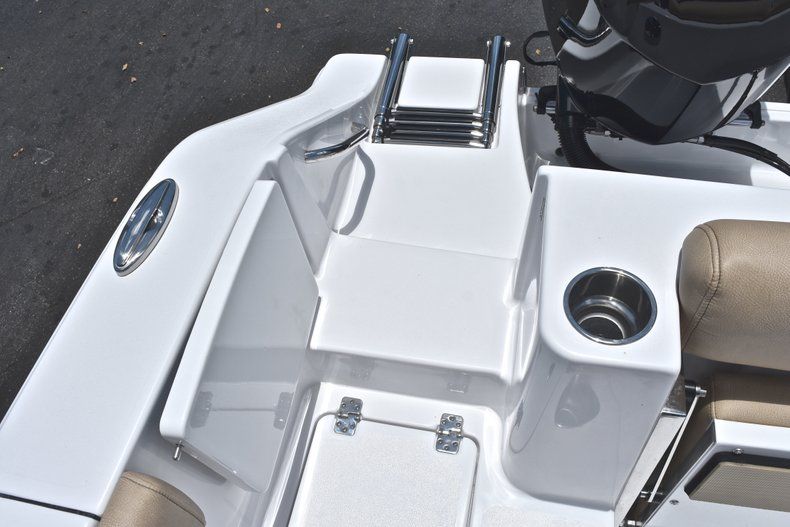 Thumbnail 18 for New 2019 Sportsman Open 282 TE Center Console boat for sale in West Palm Beach, FL