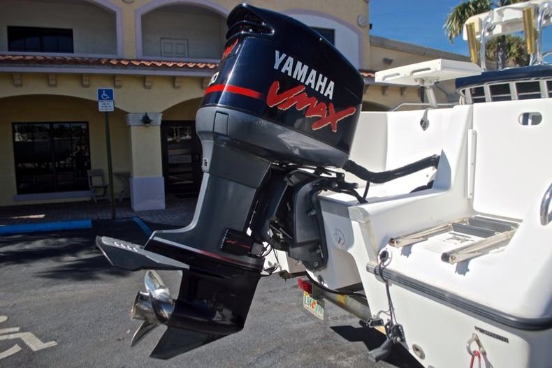 Thumbnail 9 for Used 2003 Pro Kat 2000 boat for sale in West Palm Beach, FL