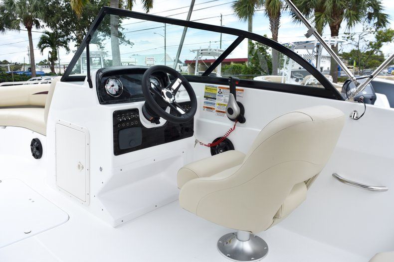 Thumbnail 41 for New 2019 Hurricane SunDeck SD 187 OB boat for sale in West Palm Beach, FL