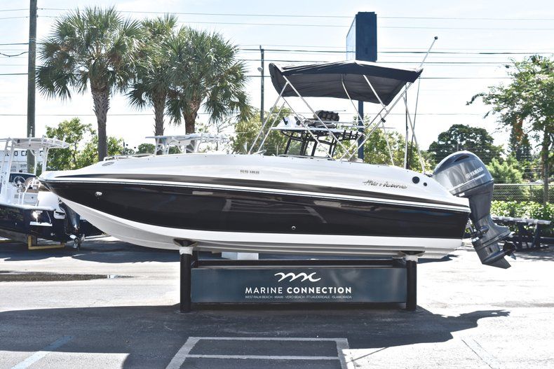 Thumbnail 4 for New 2019 Hurricane 188 SunDeck Sport OB boat for sale in Vero Beach, FL