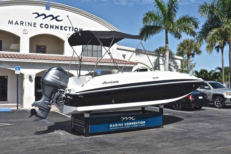 Thumbnail 7 for New 2019 Hurricane 188 SunDeck Sport OB boat for sale in Vero Beach, FL