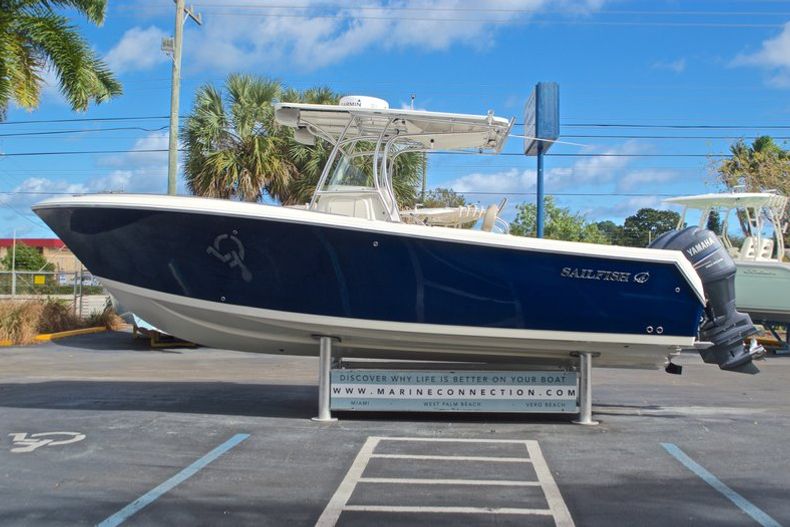 Thumbnail 4 for Used 2012 Sailfish 2680 CC Center Console boat for sale in West Palm Beach, FL