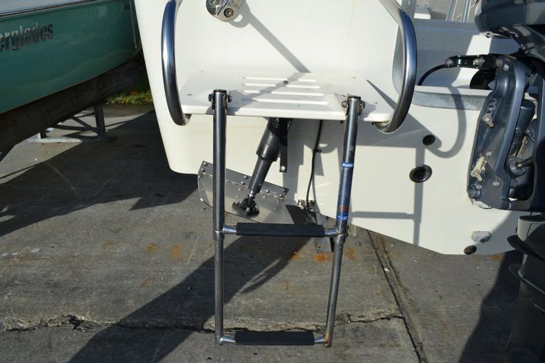 Thumbnail 9 for Used 2010 Hydra-Sports 2000 Center Console boat for sale in Vero Beach, FL