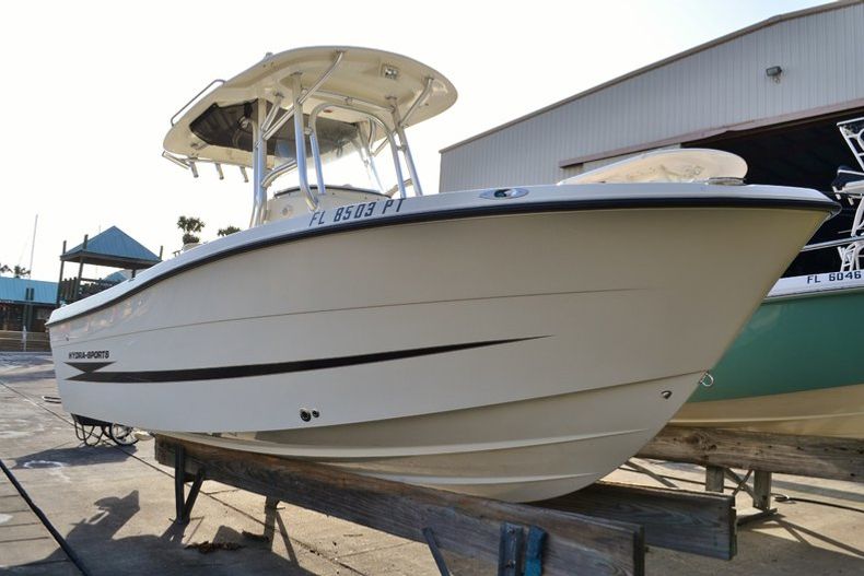 Used 2010 Hydra-Sports 2000 Center Console boat for sale in Vero Beach, FL