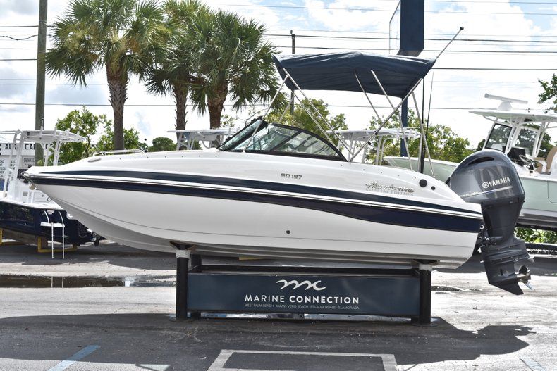 Thumbnail 4 for New 2019 Hurricane SunDeck SD 187 OB boat for sale in West Palm Beach, FL