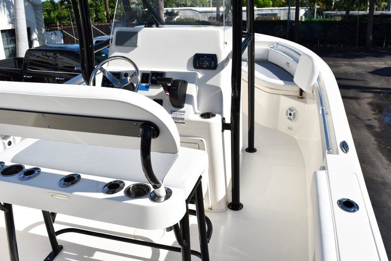 Thumbnail 14 for New 2018 Cobia 220 Center Console boat for sale in West Palm Beach, FL
