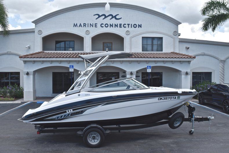Used 2017 Yamaha AR 190 boat for sale in West Palm Beach, FL