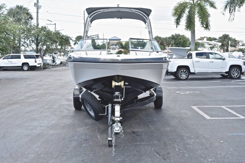 Thumbnail 2 for Used 2017 Yamaha AR 190 boat for sale in West Palm Beach, FL