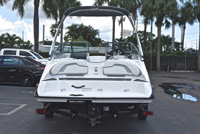 Thumbnail 6 for Used 2017 Yamaha AR 190 boat for sale in West Palm Beach, FL