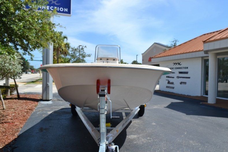 Thumbnail 6 for New 2019 Carolina Skiff 198DLV boat for sale in Vero Beach, FL
