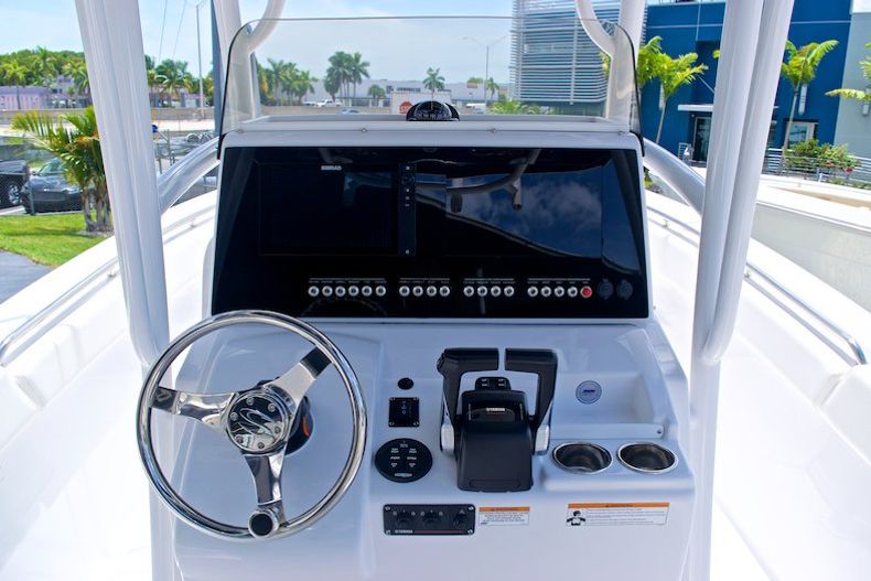 Thumbnail 8 for New 2015 Sportsman Heritage 251 Center Console boat for sale in Miami, FL